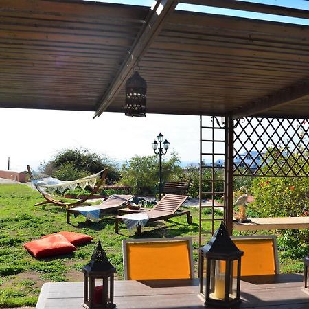 מגלוחורי Vineyards Hill Villa מראה חיצוני תמונה