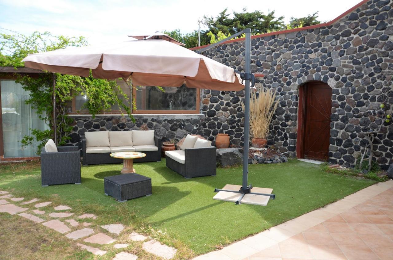 מגלוחורי Vineyards Hill Villa מראה חיצוני תמונה