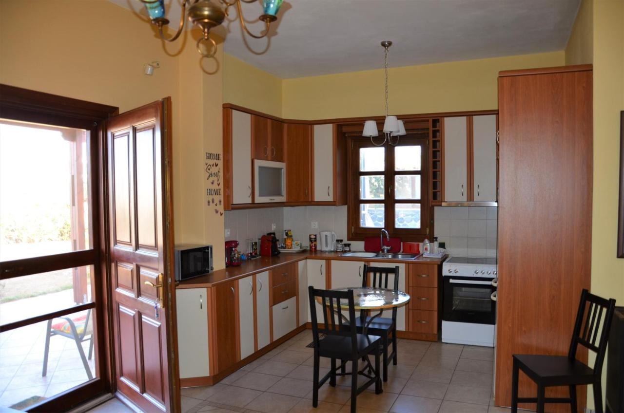 מגלוחורי Vineyards Hill Villa מראה חיצוני תמונה